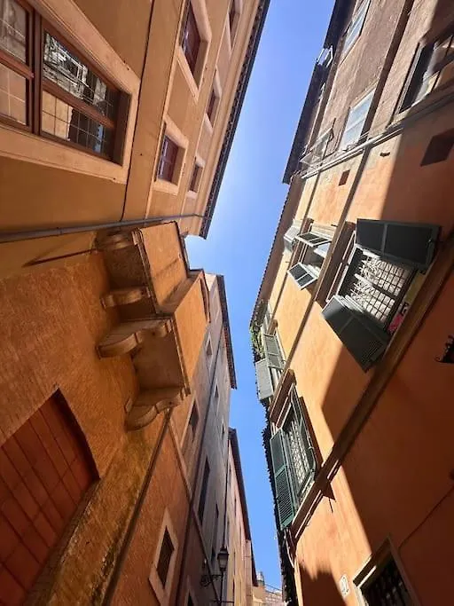 Cozy Apartment At The Heart Of The Eternal City Rome Italy